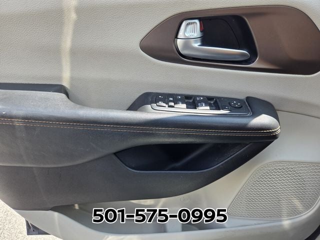 2017 Chrysler Pacifica Touring