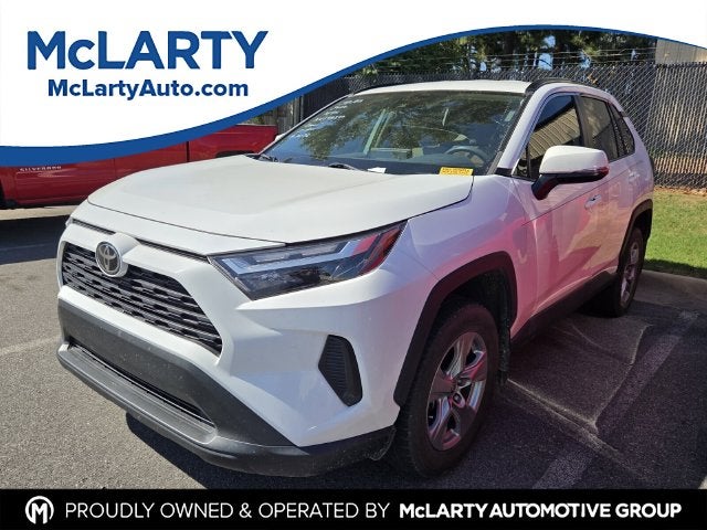 2022 Toyota RAV4 XLE