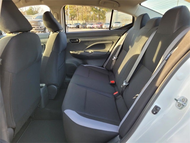 2025 Nissan Versa 1.6 S