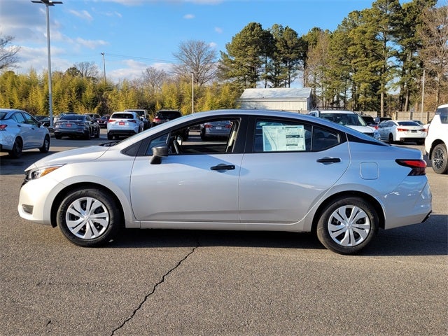 2025 Nissan Versa 1.6 S