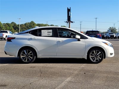 2025 Nissan Versa 1.6 SV