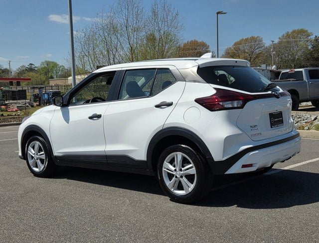 2024 Nissan Kicks S