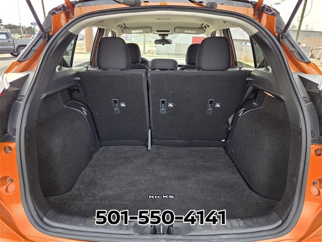 2023 Nissan Kicks SV