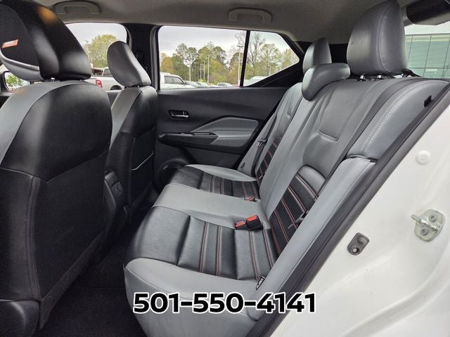 2022 Nissan Kicks SR