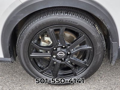 2022 Nissan Kicks SR