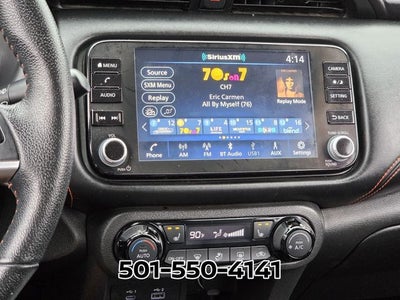 2022 Nissan Kicks SR