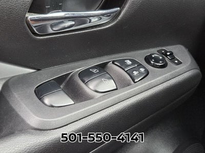 2022 Nissan Kicks SR