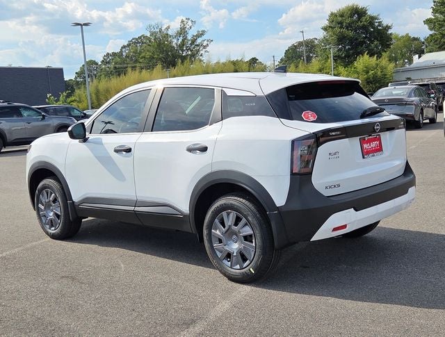 2027 Nissan Kicks S