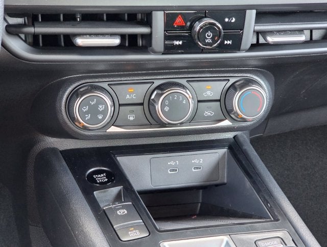 2027 Nissan Kicks S