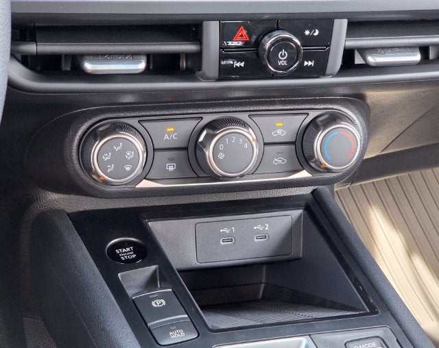 2027 Nissan Kicks S