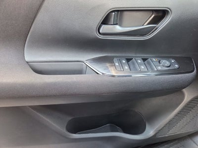 2027 Nissan Kicks S