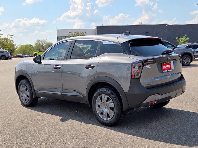 2027 Nissan Kicks S