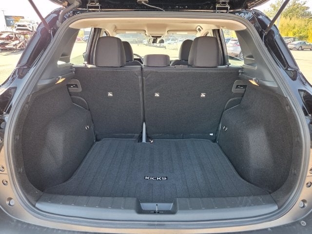2027 Nissan Kicks S
