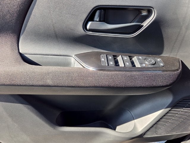 2027 Nissan Kicks S