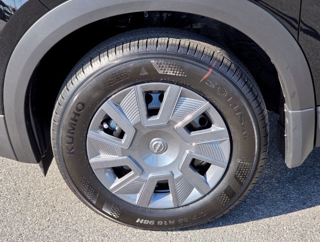 2027 Nissan Kicks S