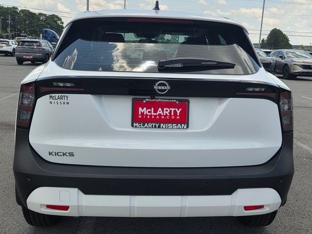 2026 Nissan Kicks S