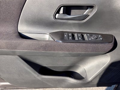 2027 Nissan Kicks S