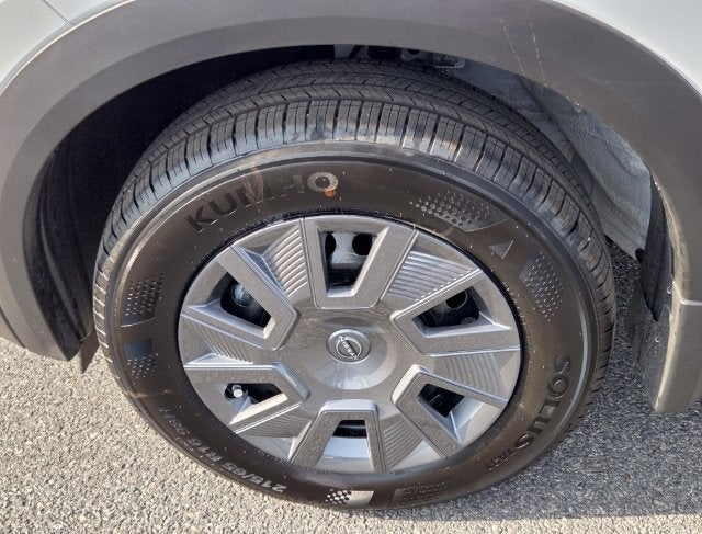 2027 Nissan Kicks S