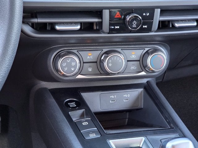 2027 Nissan Kicks S