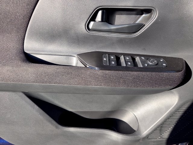 2027 Nissan Kicks S