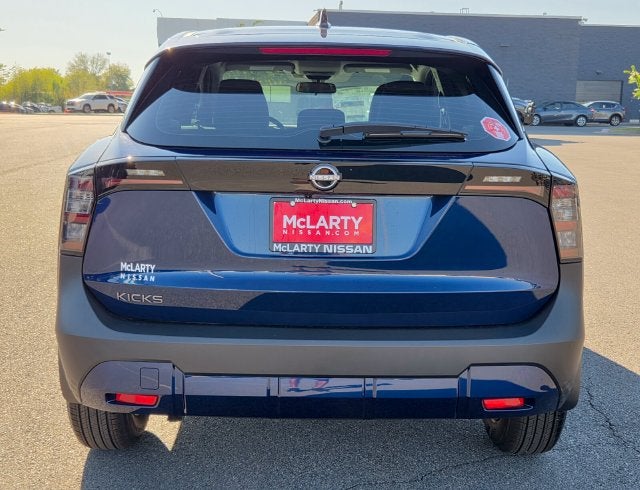 2027 Nissan Kicks S