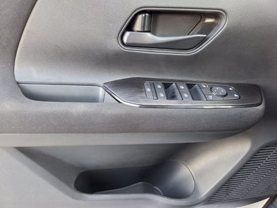 2027 Nissan Kicks S
