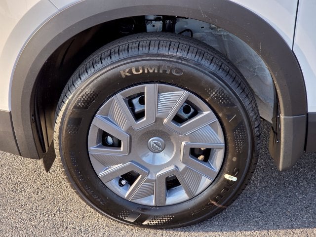 2027 Nissan Kicks S