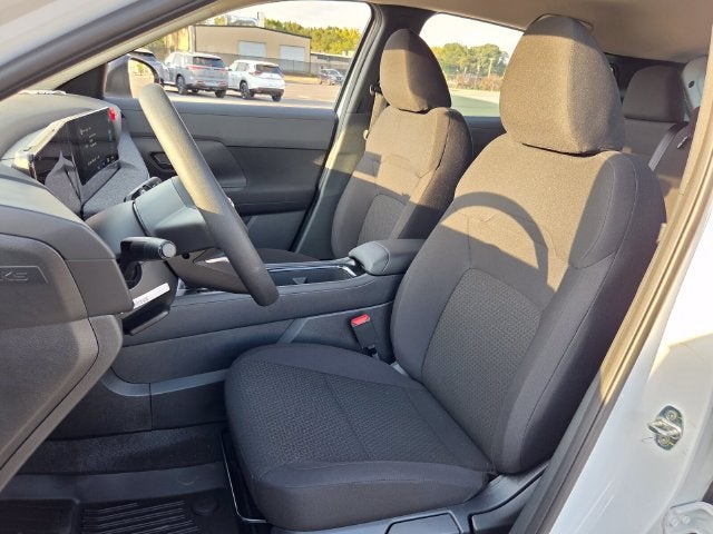 2027 Nissan Kicks S