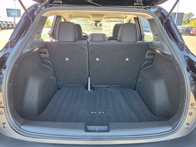 2027 Nissan Kicks S