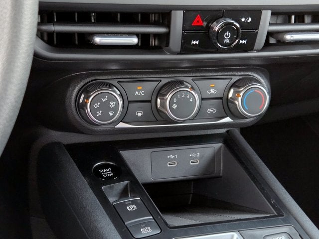 2027 Nissan Kicks S