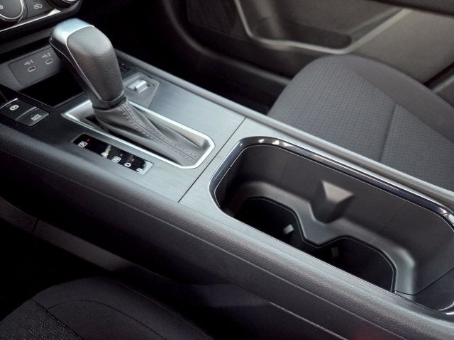 2027 Nissan Kicks S