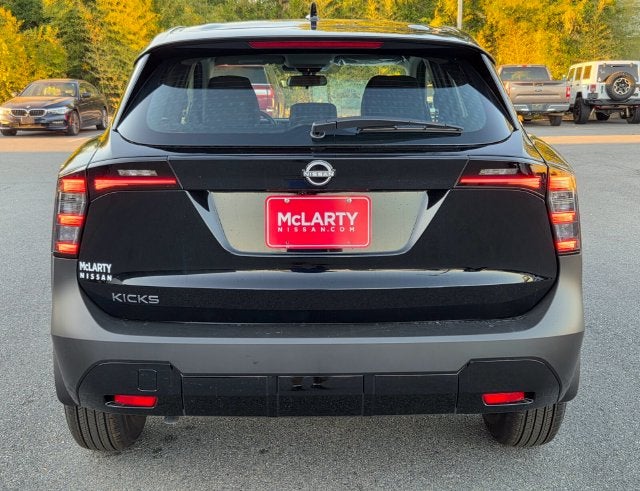 2027 Nissan Kicks S