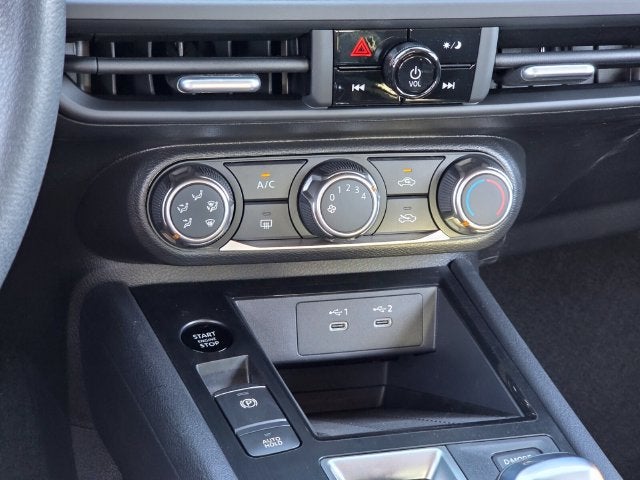 2027 Nissan Kicks S