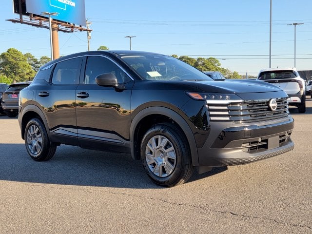 2027 Nissan Kicks S