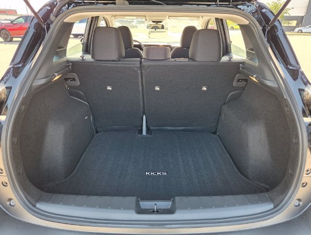 2027 Nissan Kicks S
