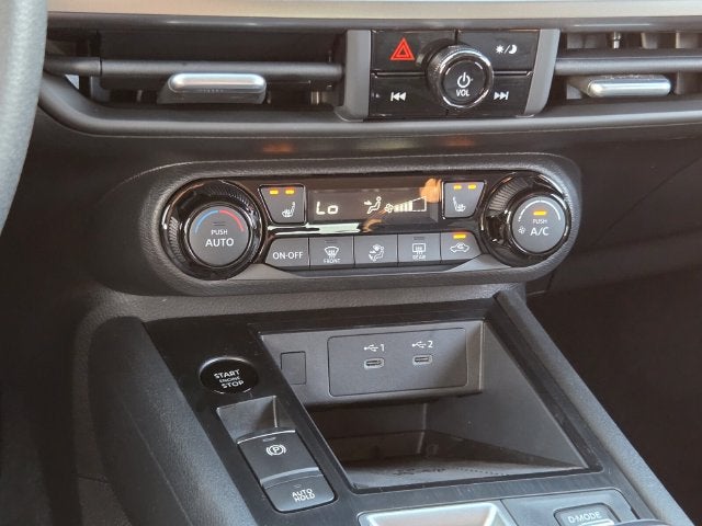 2027 Nissan Kicks SV