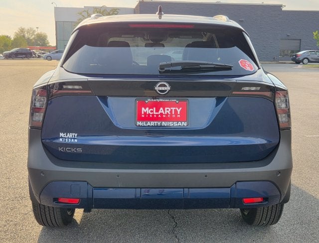 2027 Nissan Kicks SR