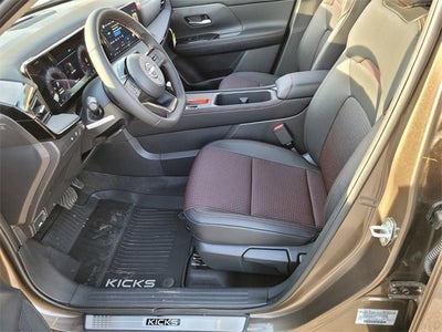 2026 Nissan Kicks SR