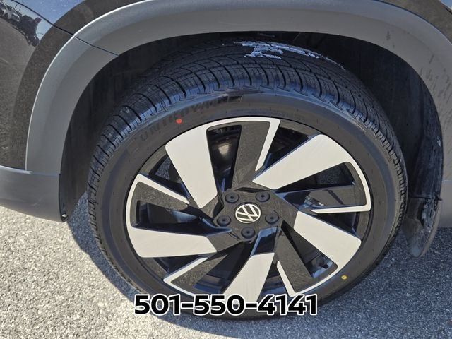 2024 Volkswagen Taos 1.5T SEL