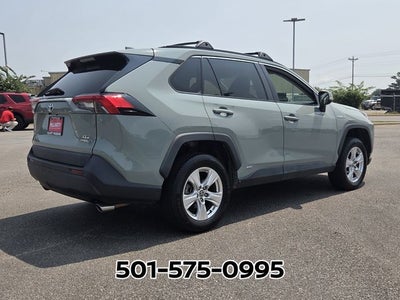 2021 Toyota RAV4 Hybrid XLE