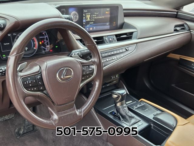 2021 Lexus ES 300h