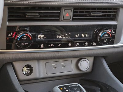 2026 Nissan Rogue SV