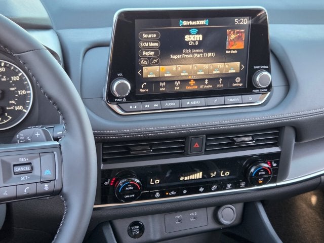 2027 Nissan Rogue SV