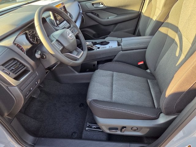 2027 Nissan Rogue SV