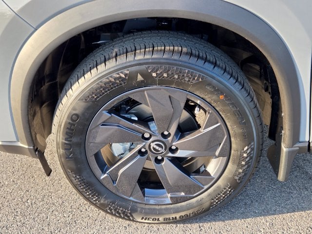 2027 Nissan Rogue SV