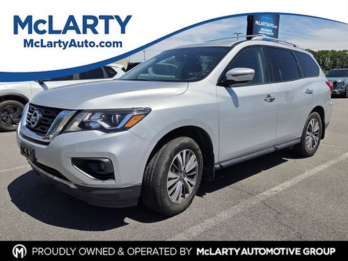 2020 Nissan Pathfinder SV