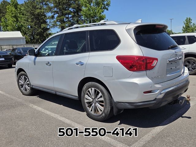 2020 Nissan Pathfinder SV