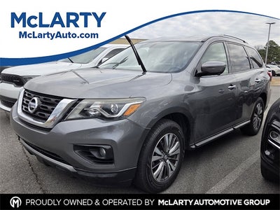 2020 Nissan Pathfinder SL