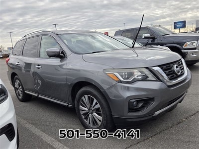 2020 Nissan Pathfinder SL