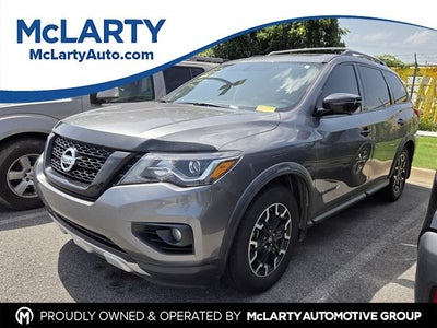 2020 Nissan Pathfinder SL